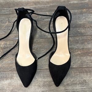 Nine West Black Pointed Toe Heels